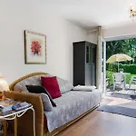 Zizi